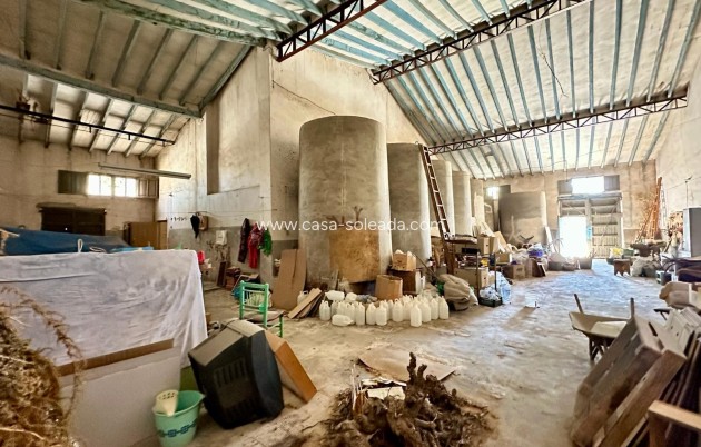 Resale - Country Property/Finca - Pinoso - Inland