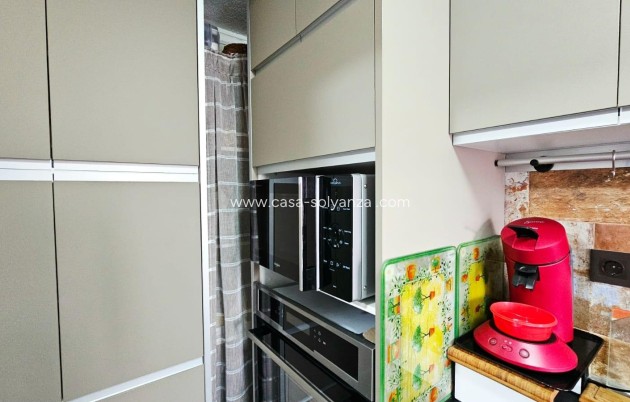 Herverkoop - Appartement / flat - Torrevieja - Playa De Los Naufragos