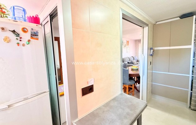 Herverkoop - Appartement / flat - Torrevieja - Playa De Los Naufragos