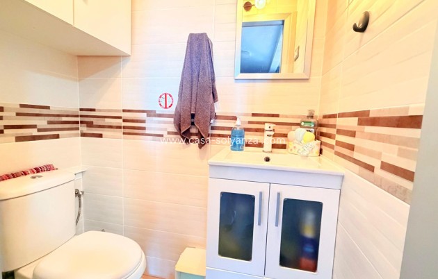 Herverkoop - Appartement / flat - Torrevieja - Playa De Los Naufragos