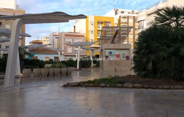Resale - Apartment / flat - Torrevieja - Costa Blanca