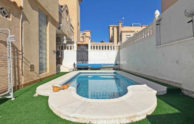 Resale - Townhouse - Orihuela Costa - Costa Blanca