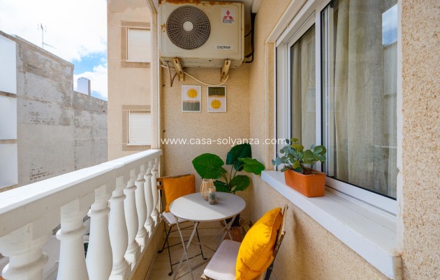 Herverkoop - Appartement / flat - Torrevieja - Playa del Cura
