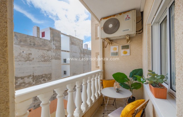 Herverkoop - Appartement / flat - Torrevieja - Playa del Cura