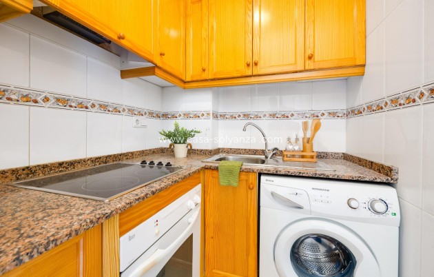 Herverkoop - Appartement / flat - Torrevieja - Playa del Cura