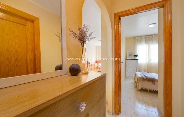 Herverkoop - Appartement / flat - Torrevieja - Playa del Cura