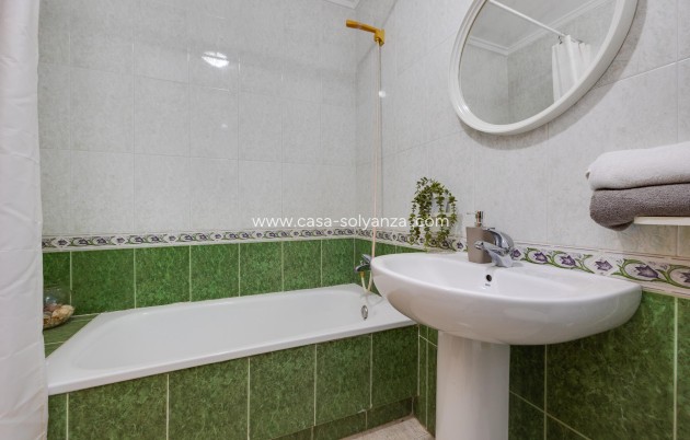 Herverkoop - Appartement / flat - Torrevieja - Playa del Cura