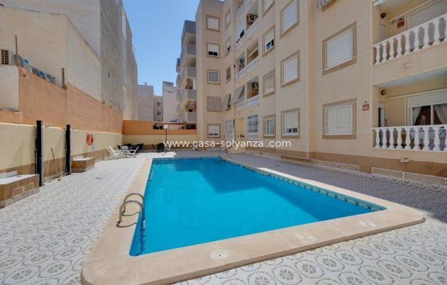 Herverkoop - Appartement / flat - Torrevieja - Playa del Cura