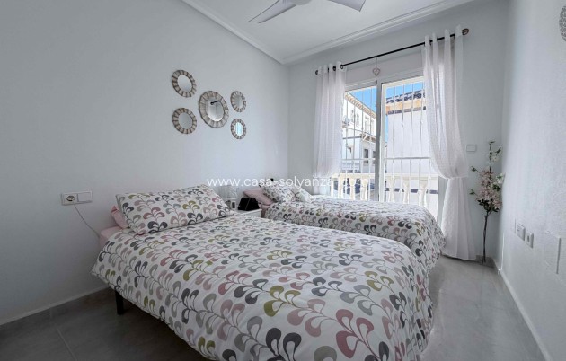 Resale - Townhouse - Orihuela Costa - Costa Blanca