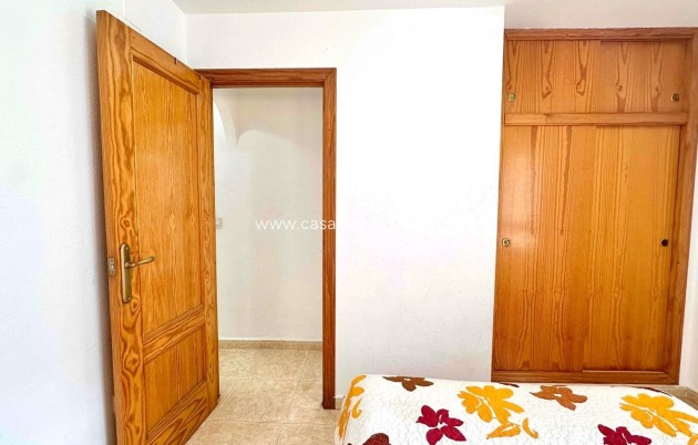 Herverkoop - Appartement / flat - Torrevieja - Center