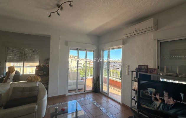 Resale - Apartment / flat - Torrevieja - Estacion Autobuses