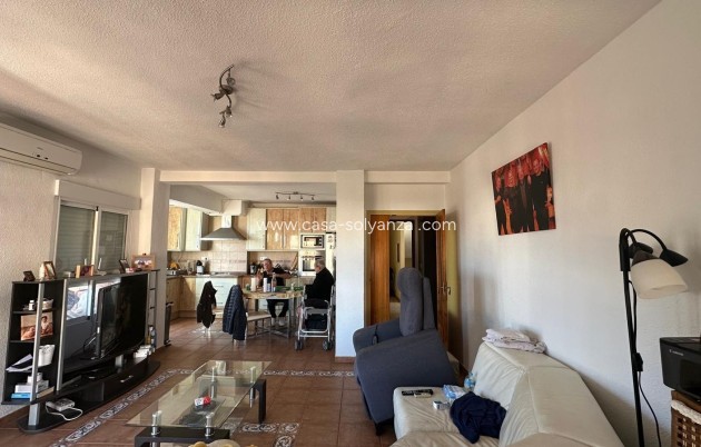 Resale - Apartment / flat - Torrevieja - Estacion Autobuses
