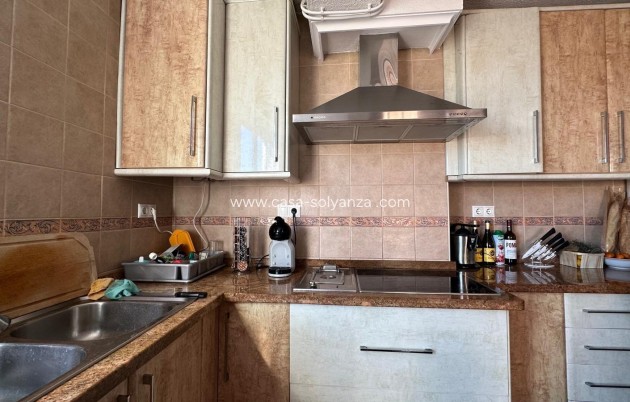 Resale - Apartment / flat - Torrevieja - Estacion Autobuses