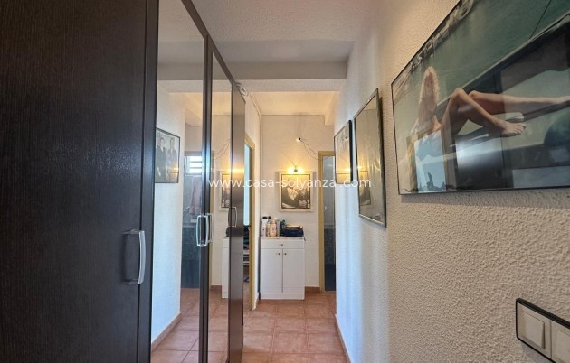 Resale - Apartment / flat - Torrevieja - Estacion Autobuses