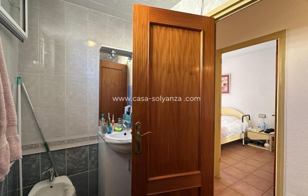 Resale - Apartment / flat - Torrevieja - Estacion Autobuses