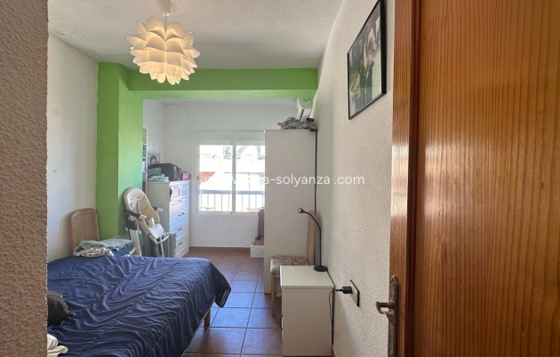 Resale - Apartment / flat - Torrevieja - Estacion Autobuses