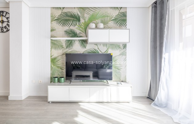 Resale - Apartment / flat - Torrevieja