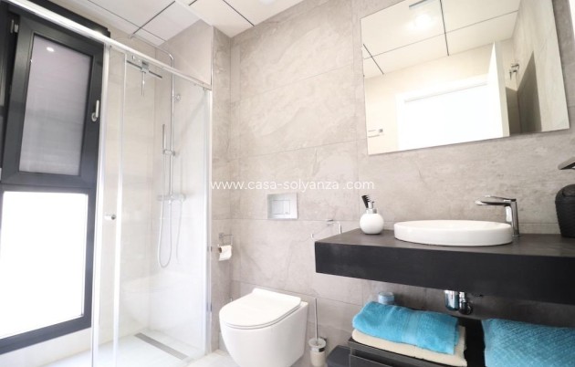 Herverkoop - Villa - Orihuela Costa - Lomas de Cabo Roig