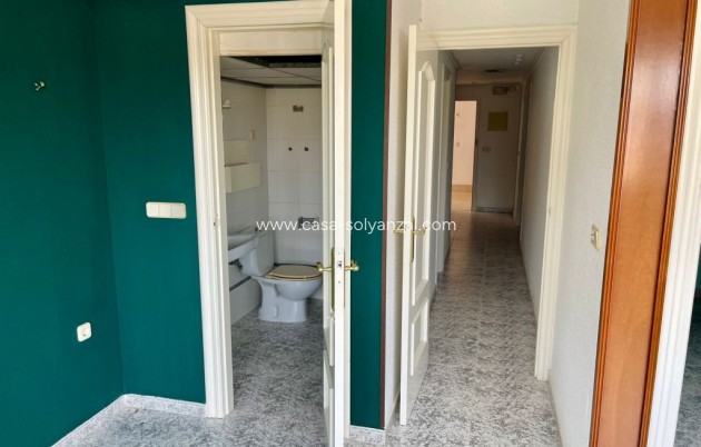 Resale - Commercial - Los Alcázares - Costa Calida