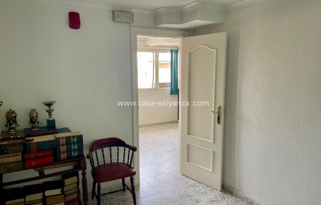 Resale - Commercial - Los Alcázares - Costa Calida