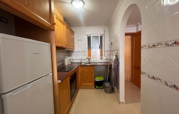 Herverkoop - Appartement / flat - Algorfa