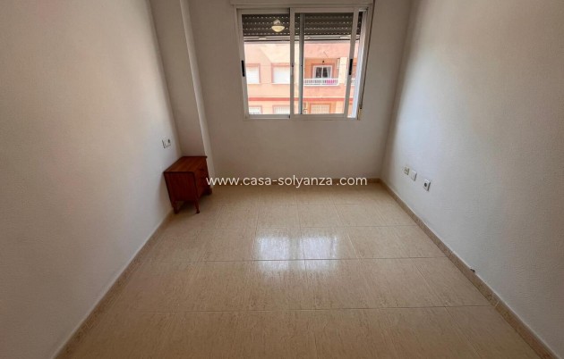 Herverkoop - Appartement / flat - Algorfa