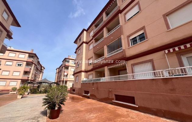 Herverkoop - Appartement / flat - Algorfa