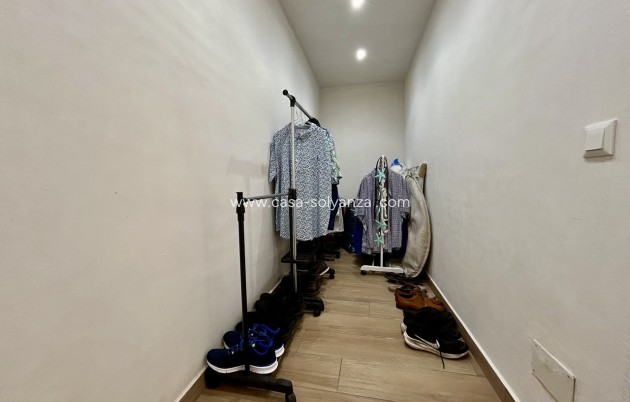 Herverkoop - Villa - Cabo Roig