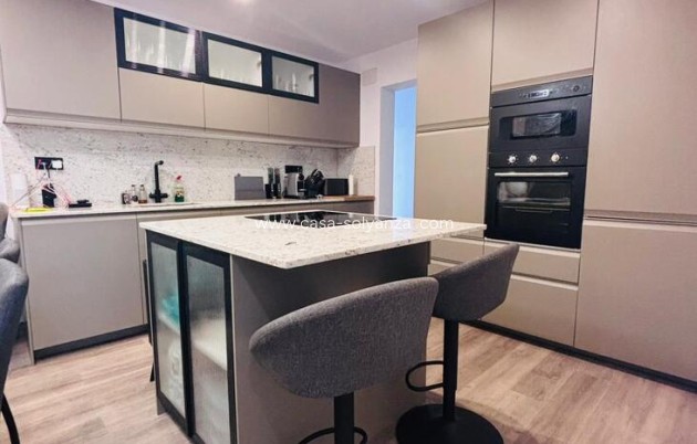 Herverkoop - Herenhuis - San Miguel de Salinas - Costa Blanca