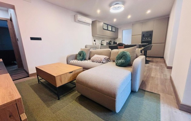 Herverkoop - Herenhuis - San Miguel de Salinas - Costa Blanca