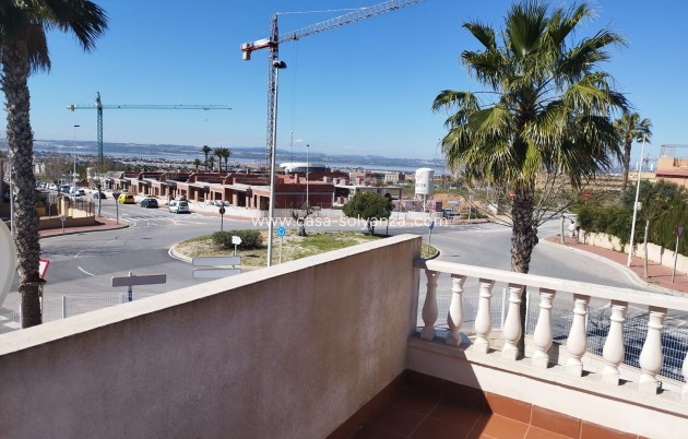 Herverkoop - Bungalow - Torrevieja - Aguas nuevas