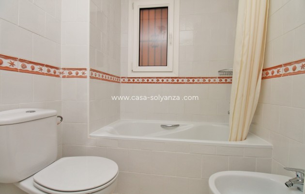 Herverkoop - Appartement / flat - Playa Flamenca