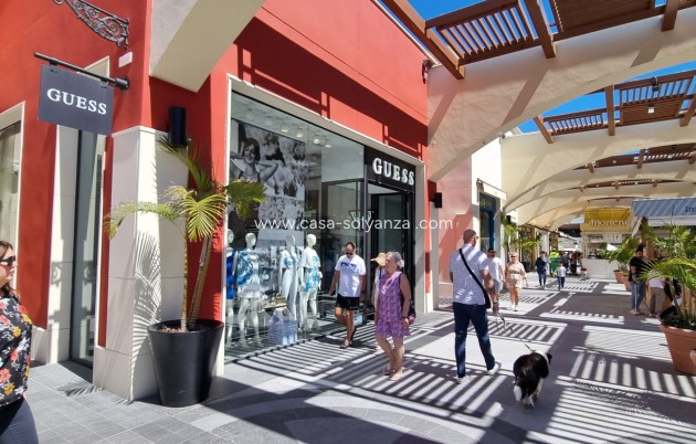 Herverkoop - Appartement / flat - Playa Flamenca