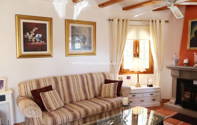 Herverkoop - Villa - Benigembla - Inland