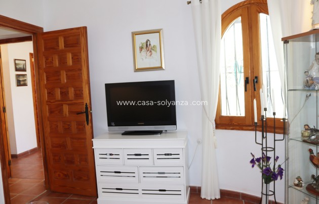 Herverkoop - Villa - Benigembla - Inland