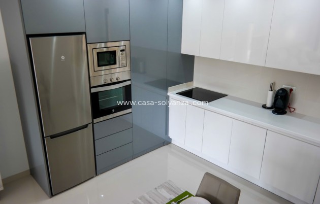 Resale - Apartment / flat - Pilar de la Horadada - Costa Blanca