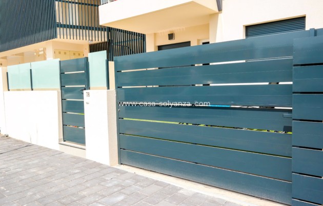 Resale - Apartment / flat - Pilar de la Horadada - Costa Blanca