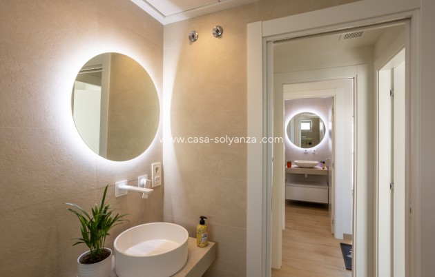 Resale - Apartment / flat - Villamartin - Costa Blanca