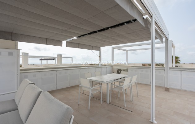 Resale - Apartment / flat - Villamartin - Costa Blanca