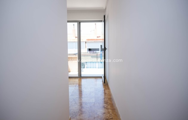 Reventa - Apartamento / piso - Torrevieja - Costa Blanca