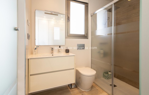 Wiederverkauf - Villa - Orihuela - Villamartin