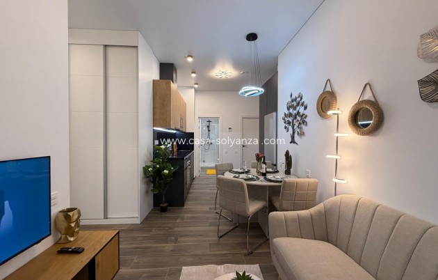 Herverkoop - Appartement / flat - Torrevieja - Puerto