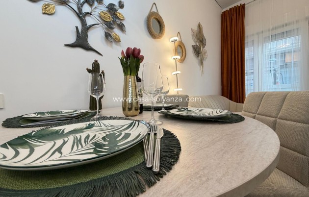 Herverkoop - Appartement / flat - Torrevieja - Puerto