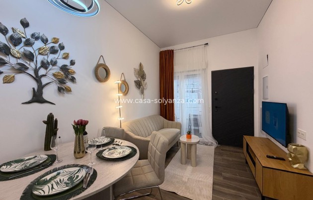 Herverkoop - Appartement / flat - Torrevieja - Puerto