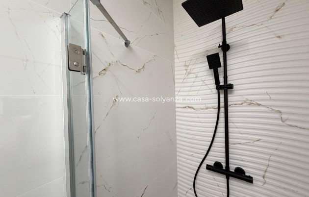 Herverkoop - Appartement / flat - Torrevieja - Puerto