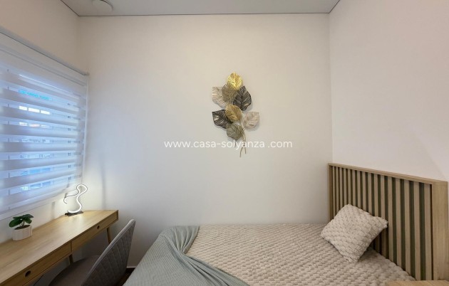 Herverkoop - Appartement / flat - Torrevieja - Puerto