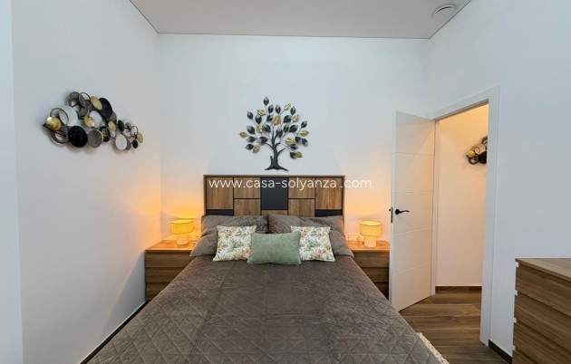 Herverkoop - Appartement / flat - Torrevieja - Puerto