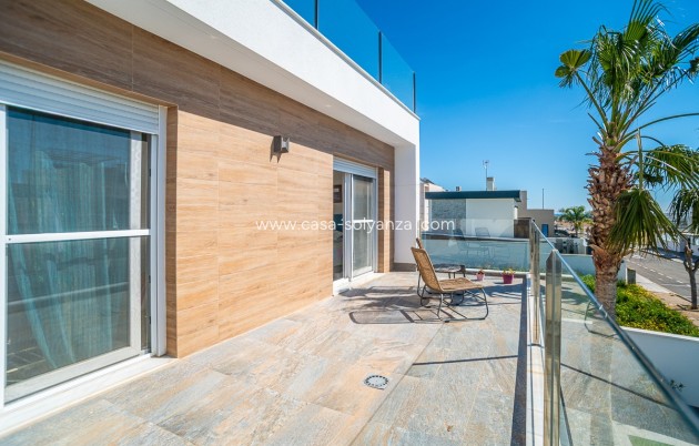 Herverkoop - Villa - PILAR DE LA HORADADA