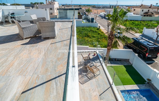 Herverkoop - Villa - PILAR DE LA HORADADA