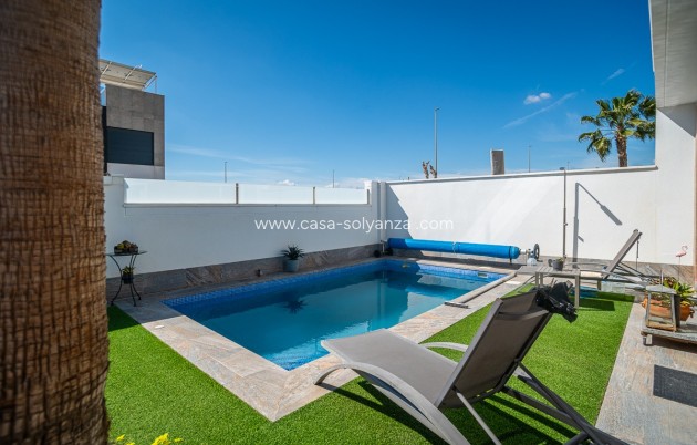 Herverkoop - Villa - PILAR DE LA HORADADA